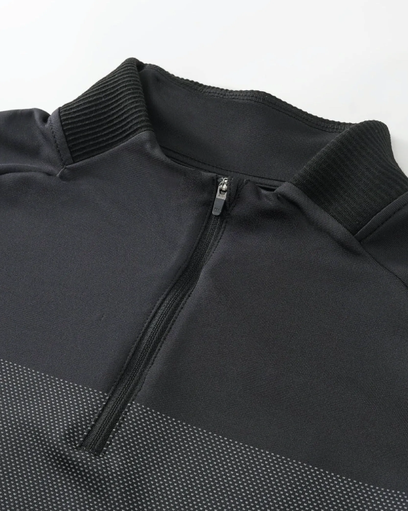 Apex 2.0 Black Pullover