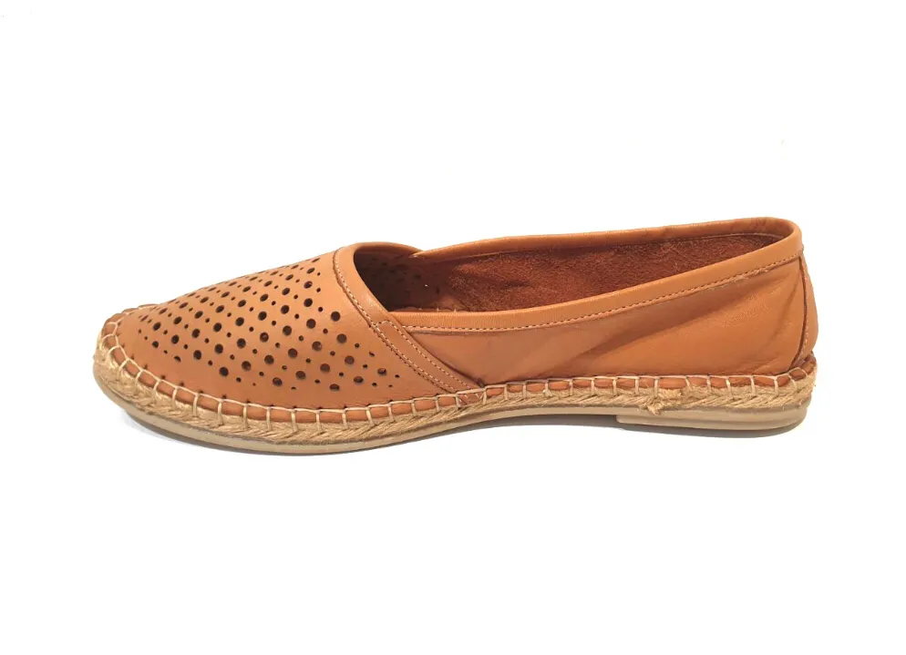 Bueno Tikka Coconut Perforated Slip On Shoe Made In Turkey