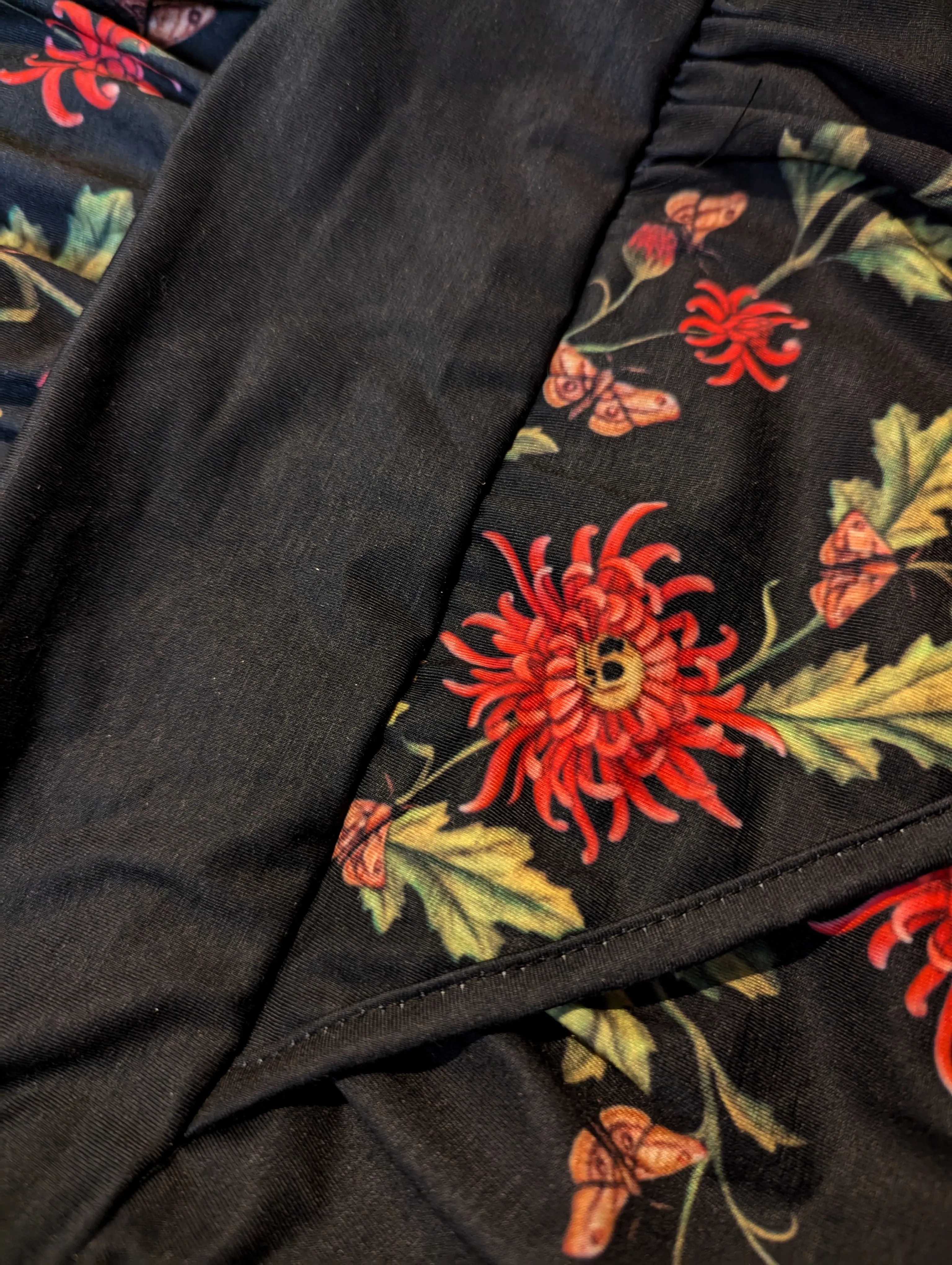 Elegant Chrysanthemum Skull Maxi-dress