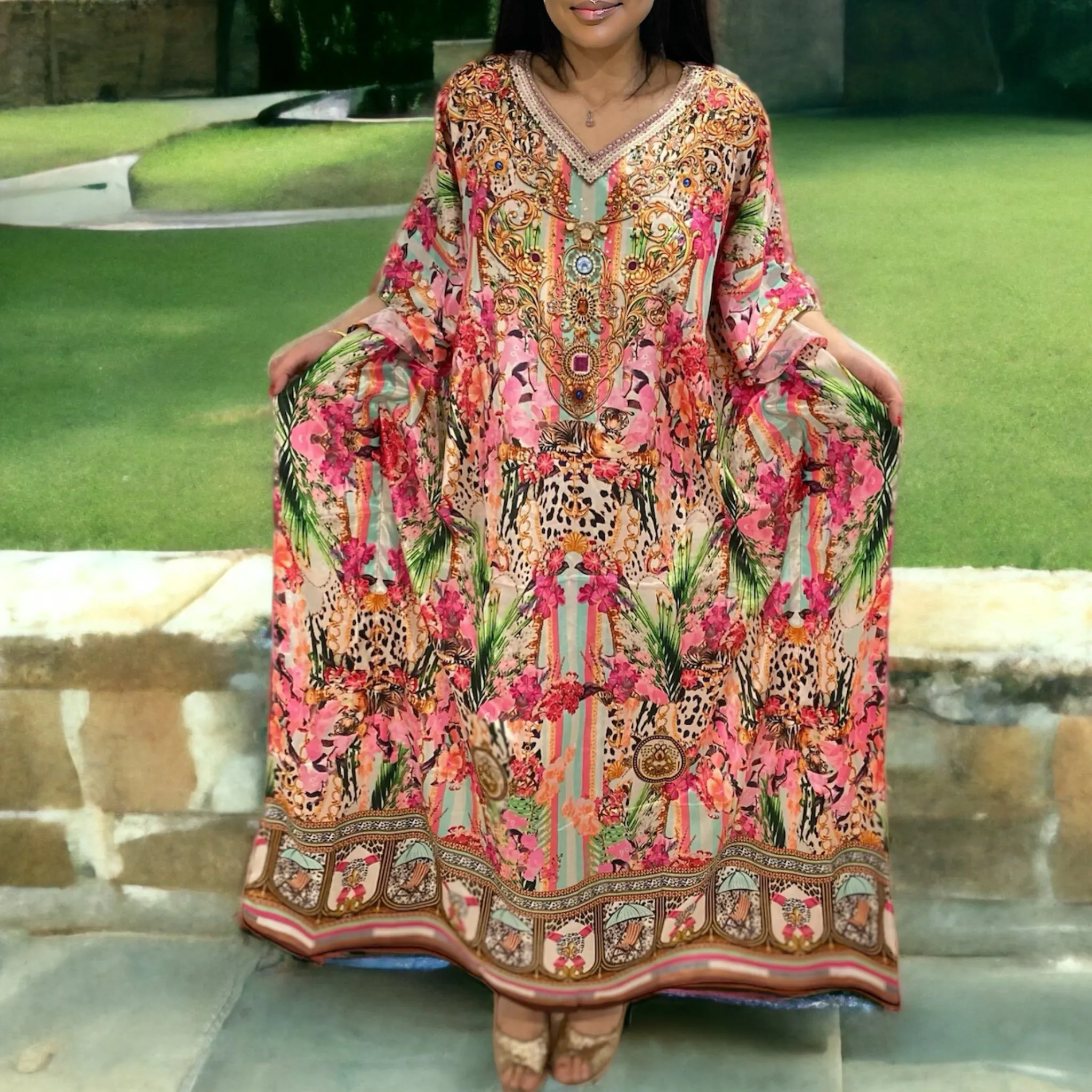 Pinky mangal  Embellished Maya kaftan AU 12-28
